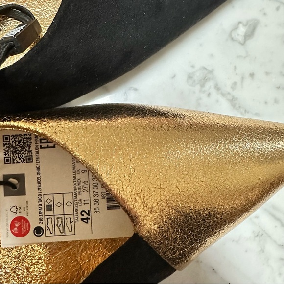 Zara size 42, Tag On, Gold and Black Heel - Picture 3 of 4